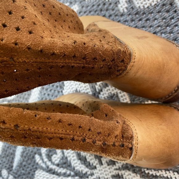 FRYE DISTRESSED PERFORATED KNEE BOOTS - Picture 7 of 8